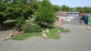 Dorfplatz_Sommer2015